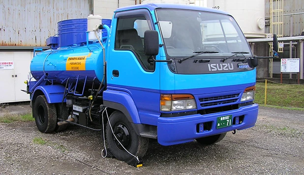 危険物バキューム・SUSローリー